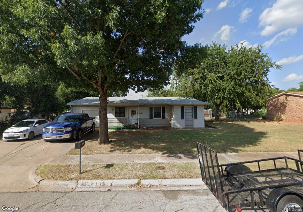 3903 Cynthia Ln, Wichita Falls, TX 76302 - photo 1