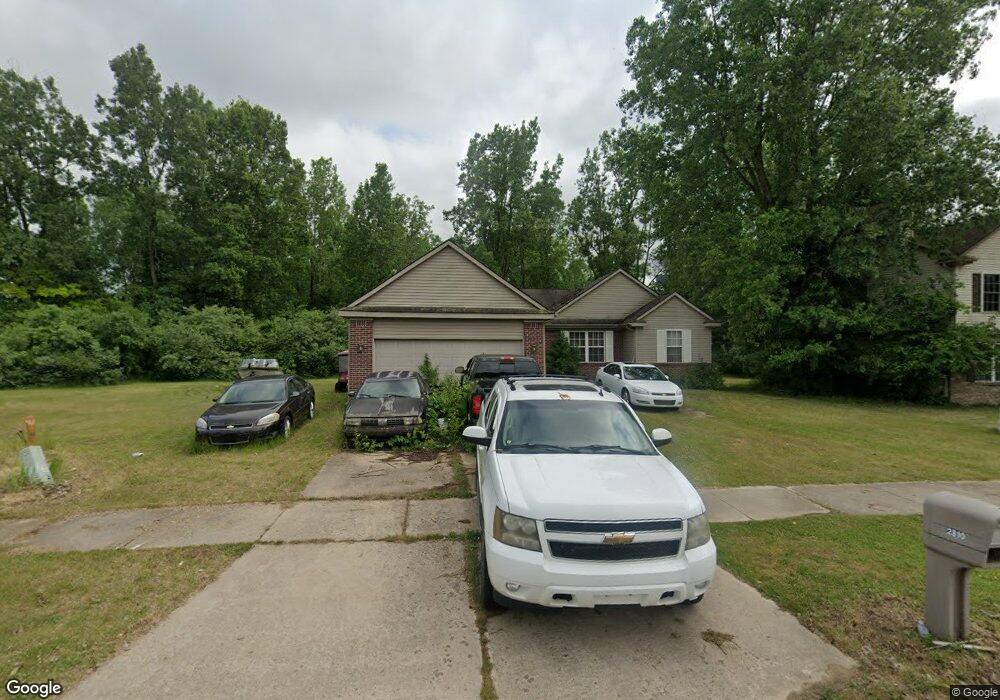 2810 Wilton Place unit 15, Flint, MI 48506 - photo 1