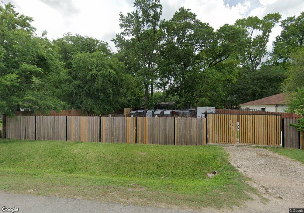 9417 Pembrook St, Houston, TX 77016 - photo 1