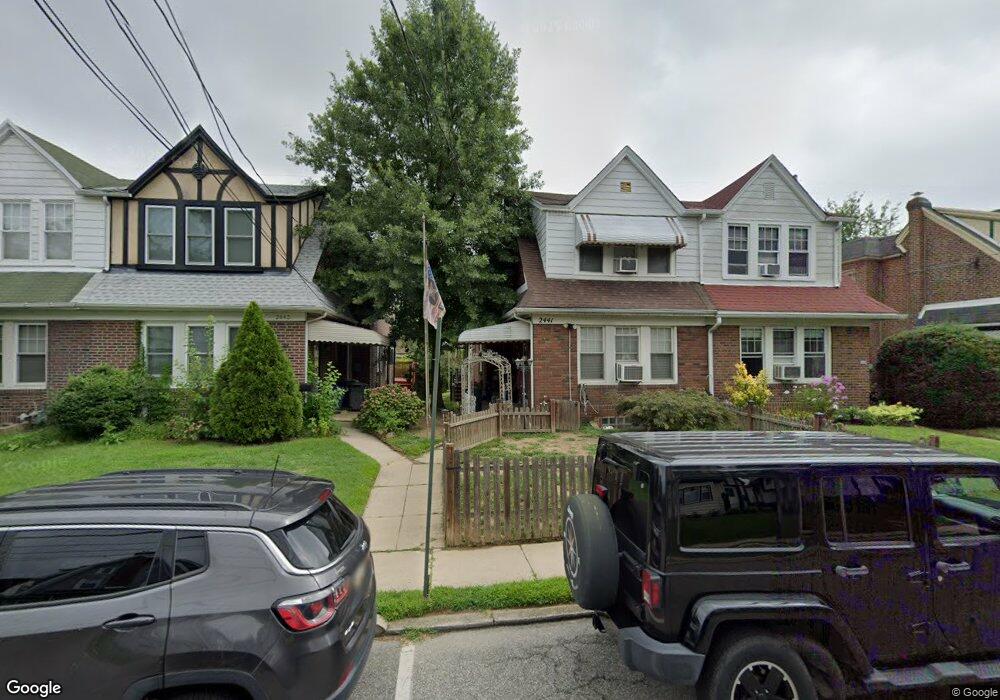 2441 Wynnefield Dr, Havertown, PA 19083 - photo 1