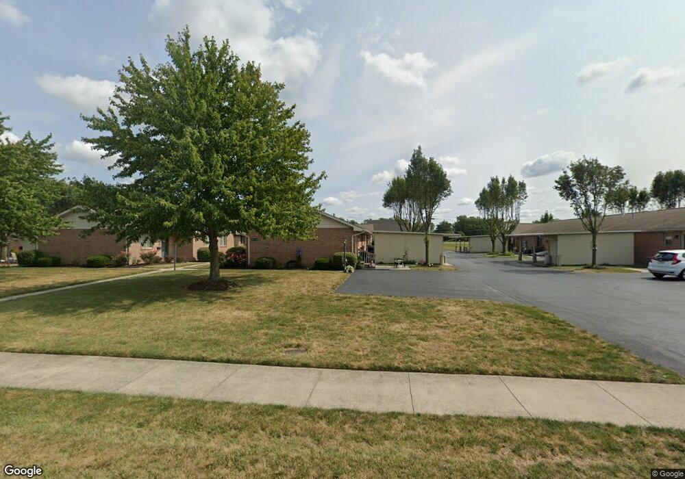 177 Golden Ln unit 177, Lima, OH 45807 - photo 1