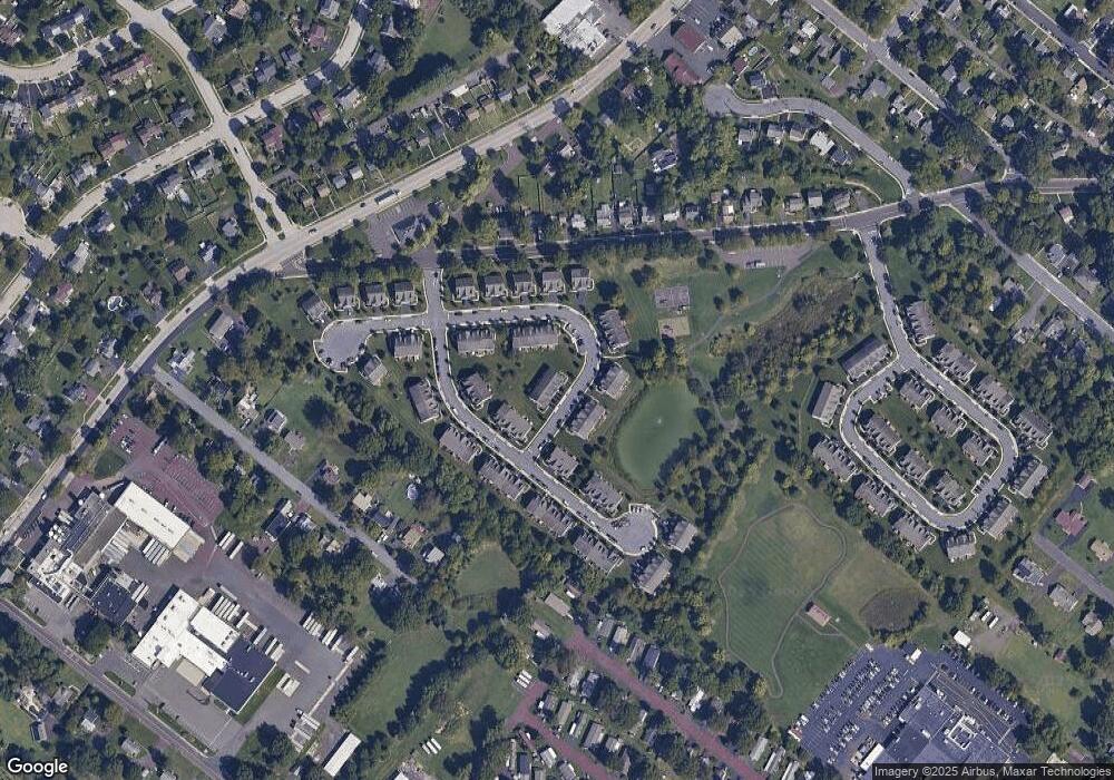 136 Raintree Crossing unit 82B, Hatfield, PA 19440 - photo 1