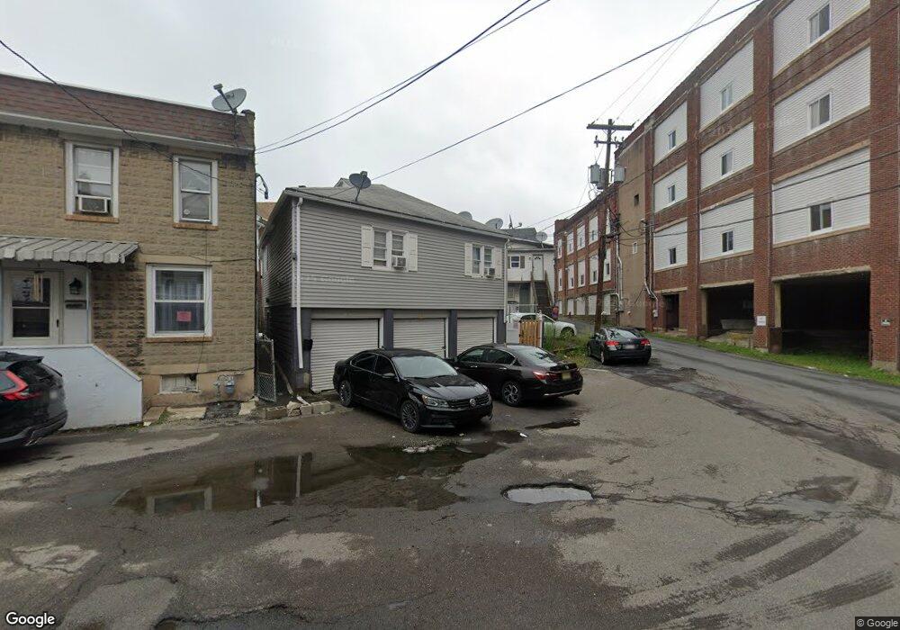 15 E Arbutus St, Hazleton, PA 18201 - photo 1