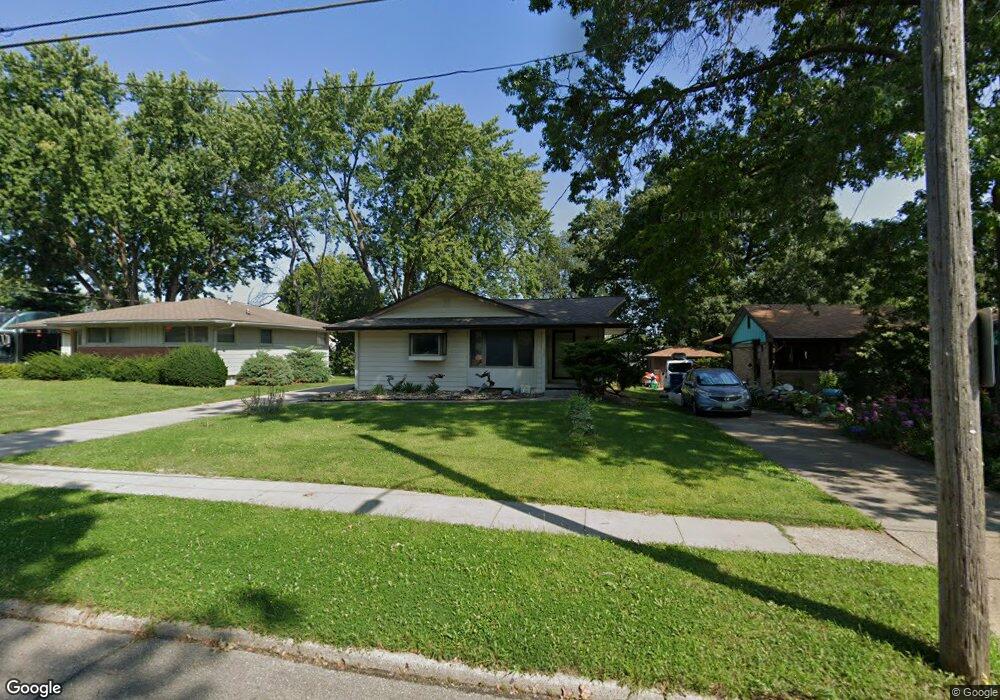 3301 Aurora Ave, Des Moines, IA 50310 - photo 1