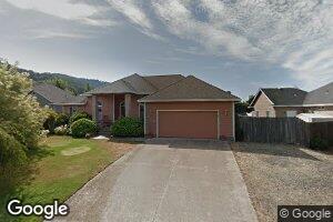 155 Laquinta Ct, Winchester, OR 97495