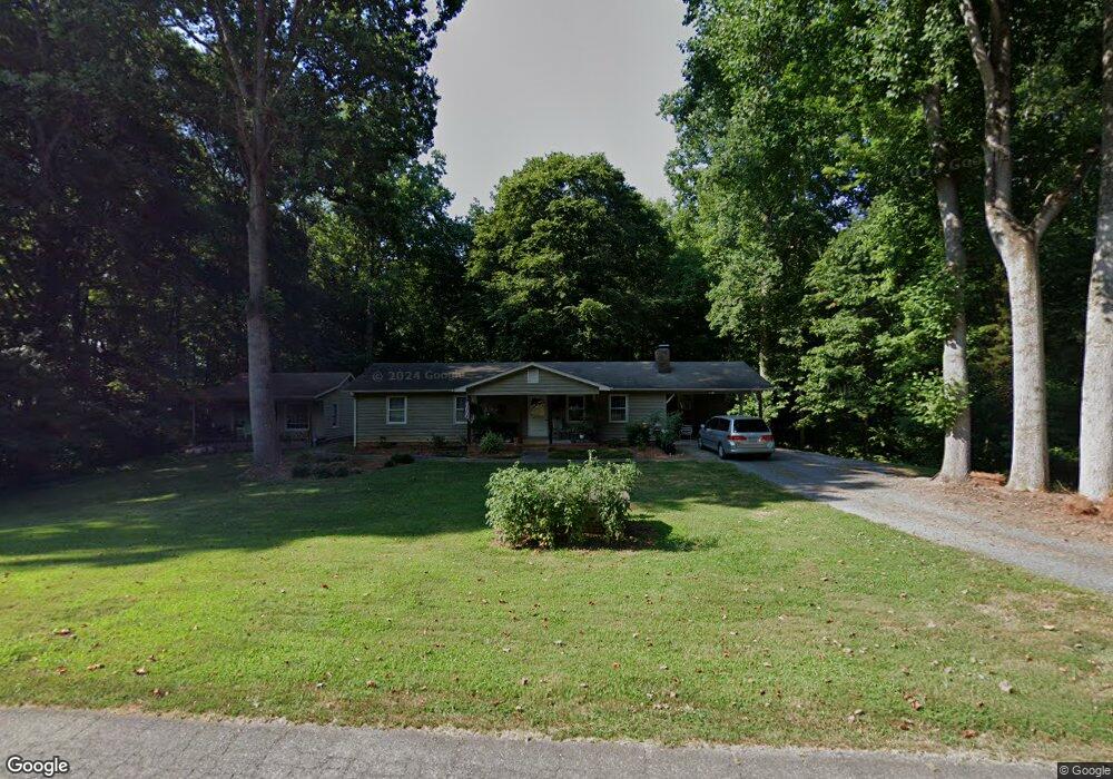 2492 Winding Woods Ln, Asheboro, NC 27205 - photo 1