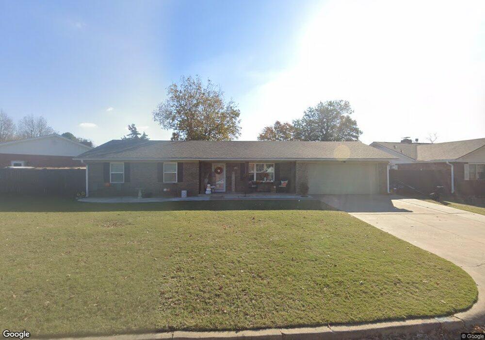 1109 Wade Wells Dr, Henryetta, OK 74437 - photo 1