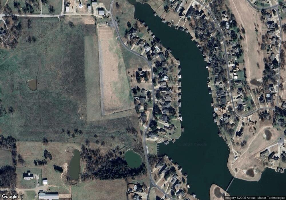 504 Kiowa Dr W, Gainesville, TX 76240 - photo 1