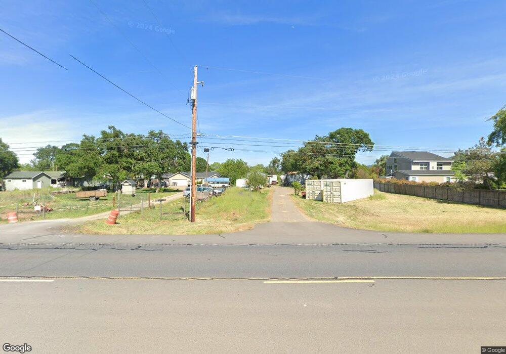 6704 Table Rock Rd, Central Point, OR 97502 - photo 1