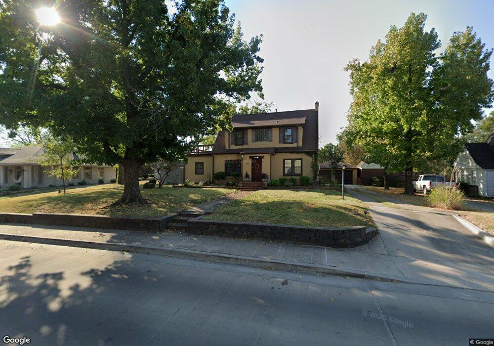 121 W 18th St, Ada, OK 74820 - photo 1