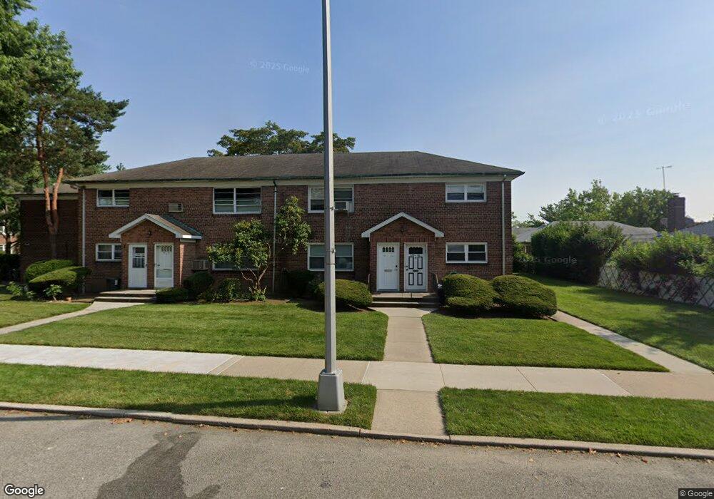 17510 56th Ave unit 1002, Fresh Meadows, NY 11365 - photo 1