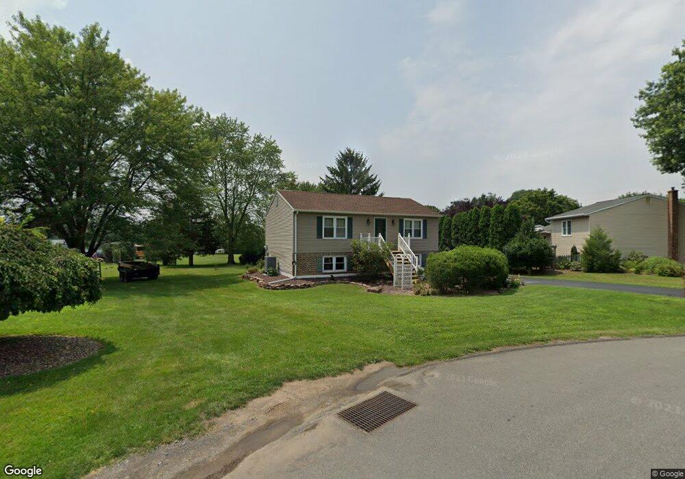 17 Meadowview Ct, Lewisburg, PA 17837 - photo 1