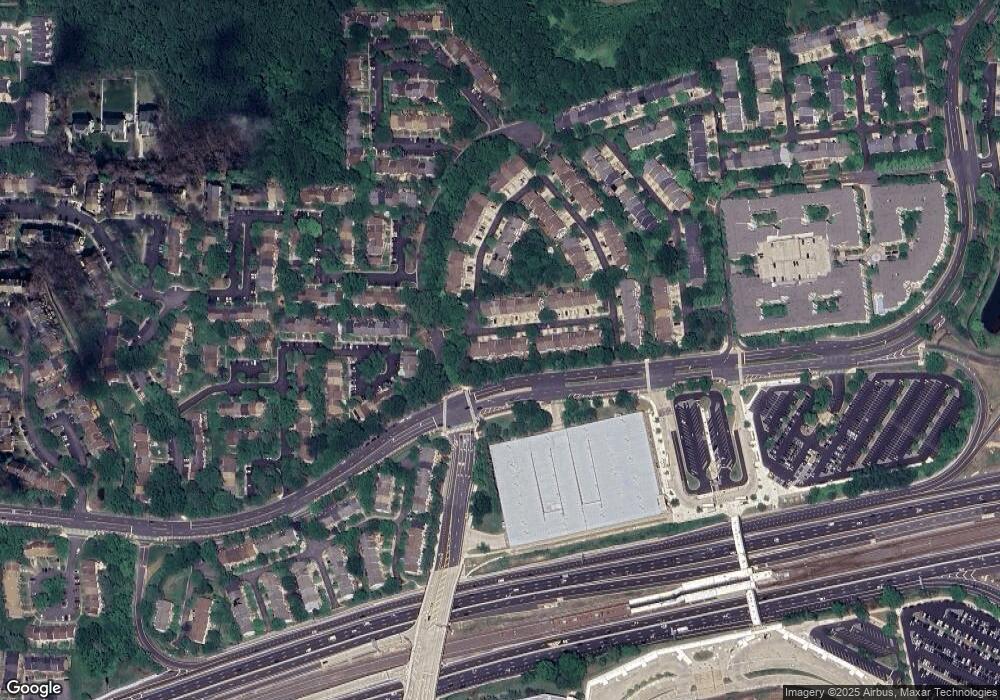 9506 Lagersfield Cir, Vienna, VA 22181 - photo 1