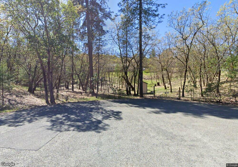 560 Sierra Way, Grants Pass, OR 97526 - photo 1