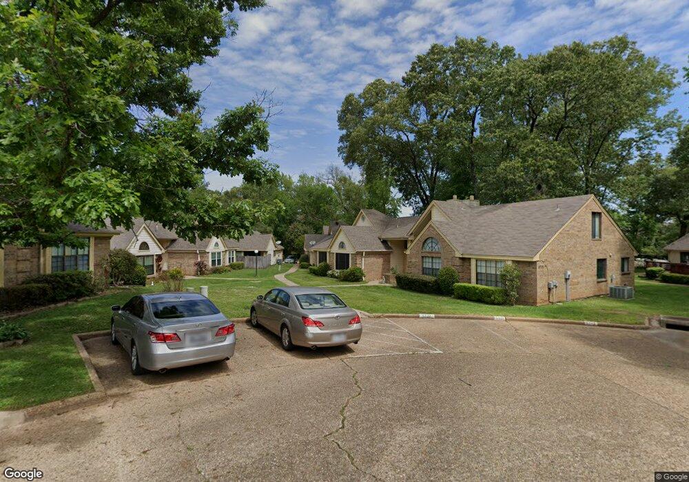 5717 Eaglewood Cir, Tyler, TX 75703 - photo 1