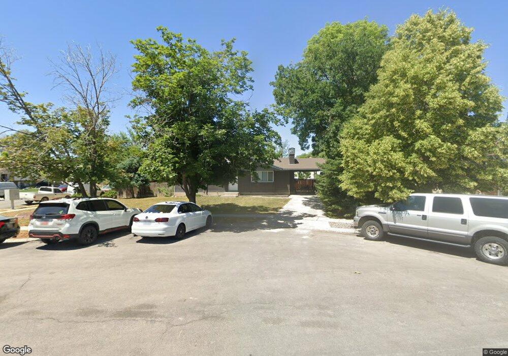 7488 Silver Cir, West Jordan, UT 84084 - photo 1