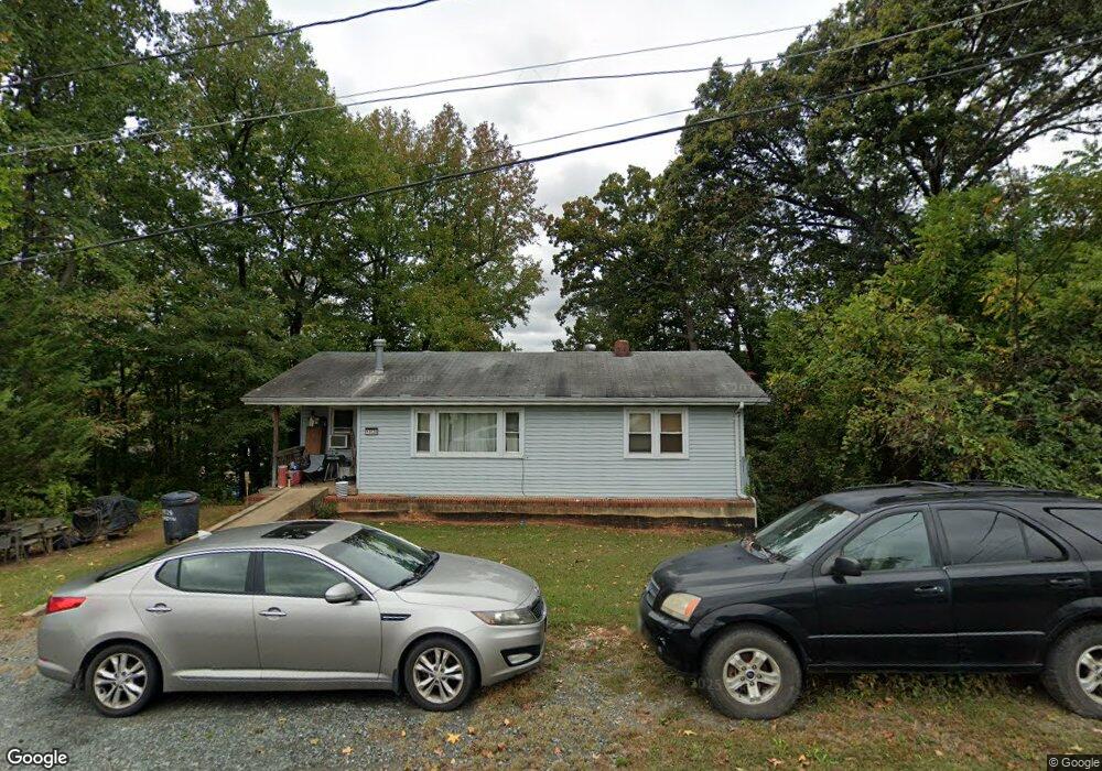 18531 Triangle St, Triangle, VA 22172 - photo 1