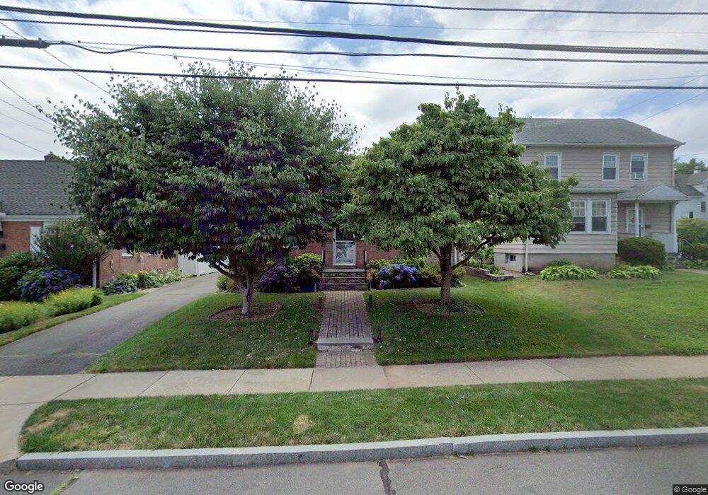 37 Fairfax Ave, West Hartford, CT 06119 - photo 1