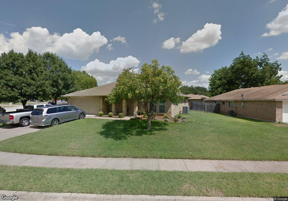 2928 Turtlerock Dr, Bedford, TX 76021 - photo 1