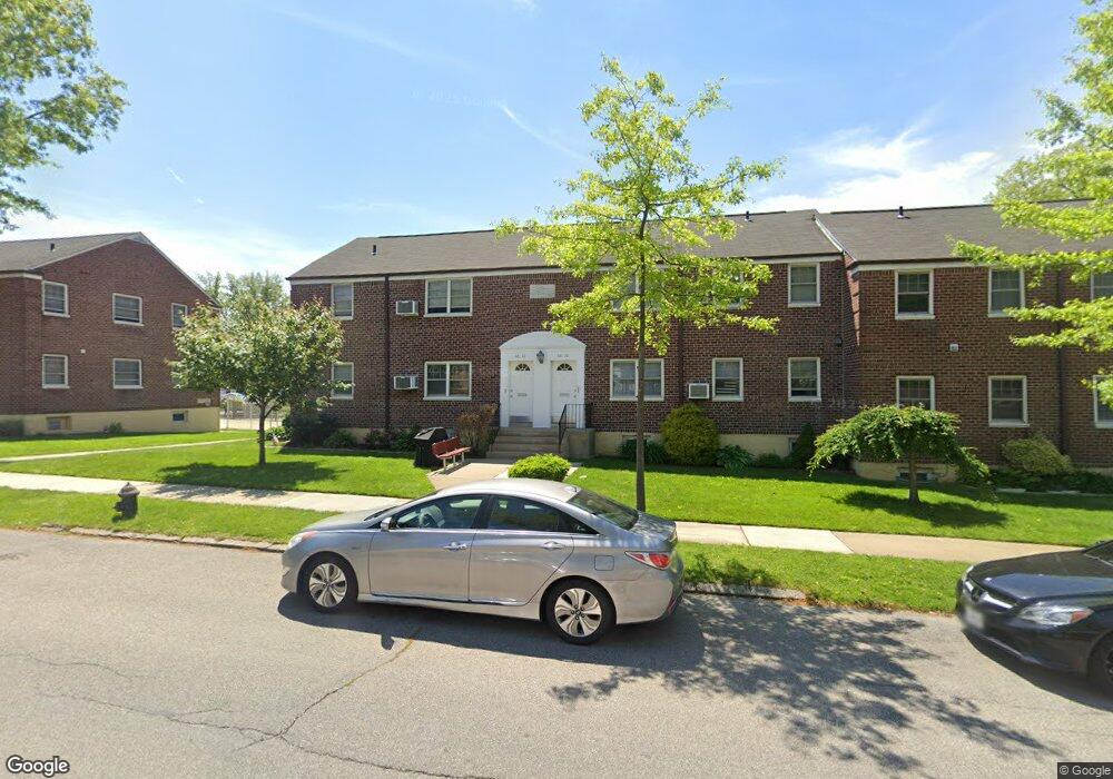 60-12 251st St unit Lower, Little Neck, NY 11362 - photo 1