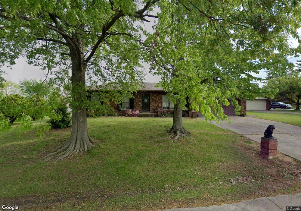 8713 Michael Ray Dr, Louisville, KY 40219 - photo 1