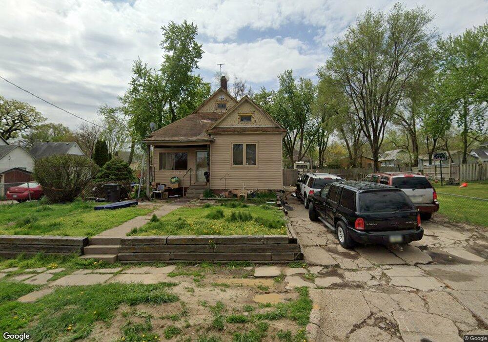 2004 Washington Ave, Des Moines, IA 50310 - photo 1