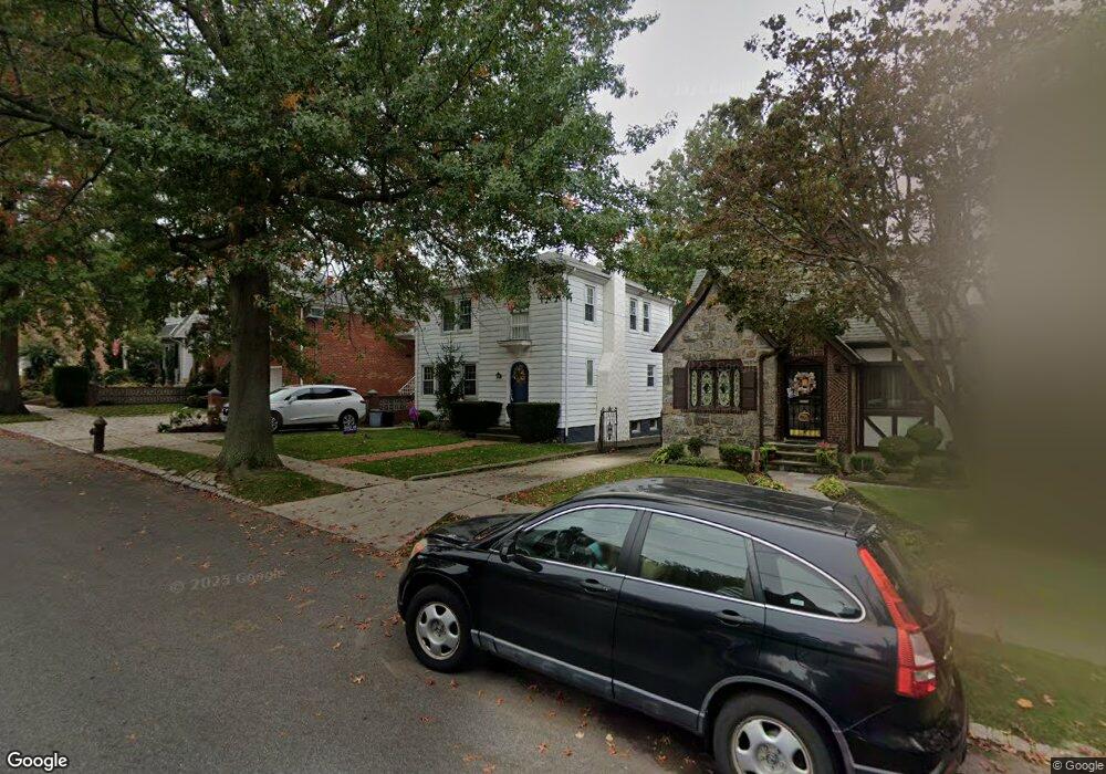 3220 168th St, Flushing, NY 11358 - photo 1