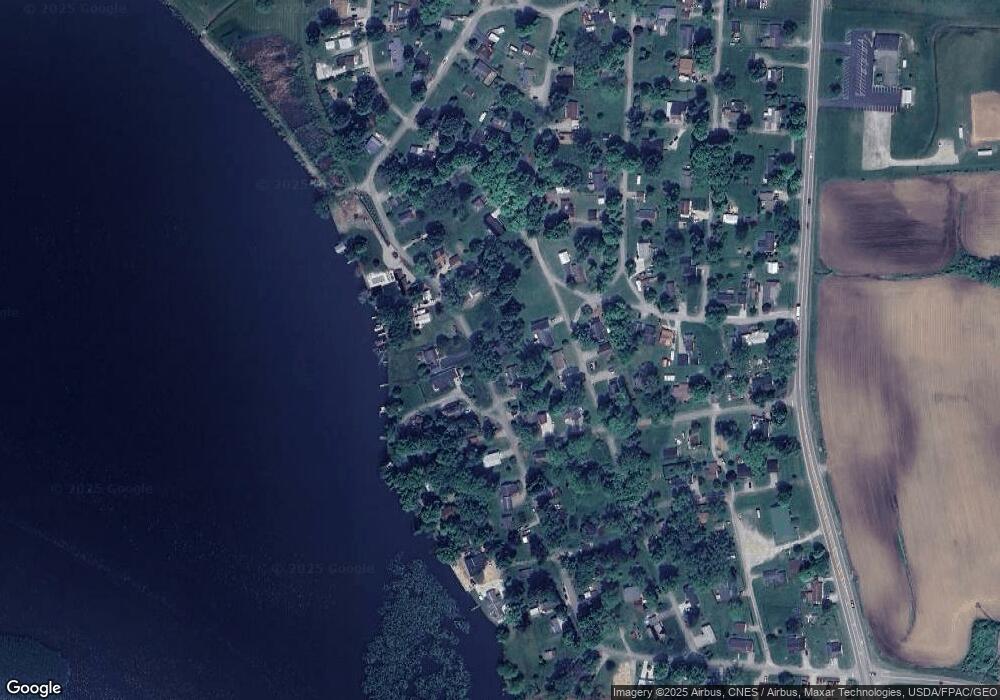 499 Lake Shore Blvd, Thornville, OH 43076 - photo 1