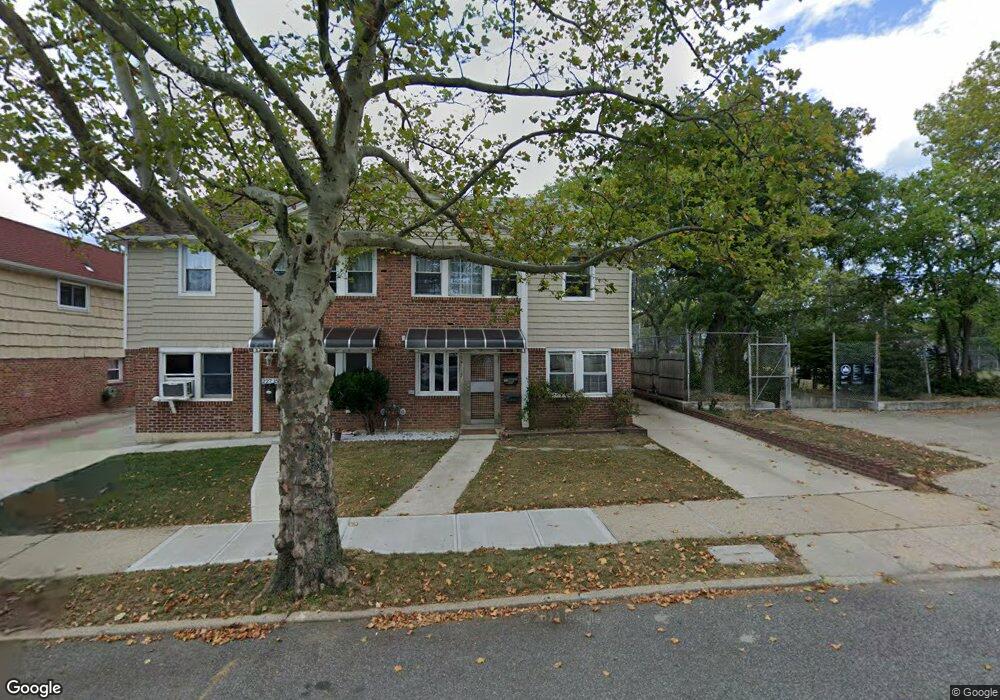 22717 57th Rd, Oakland Gardens, NY 11364 - photo 1