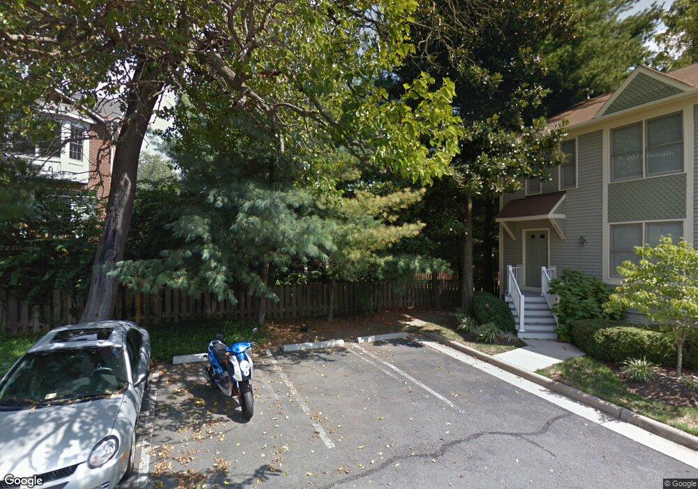 3083 Mckinnon Way, Oakton, VA 22124 - photo 1