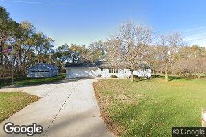 404 1st Ave, Doon, IA 51235