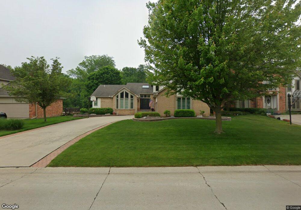 1437 Olympia Dr, Rochester Hills, MI 48306 - photo 1