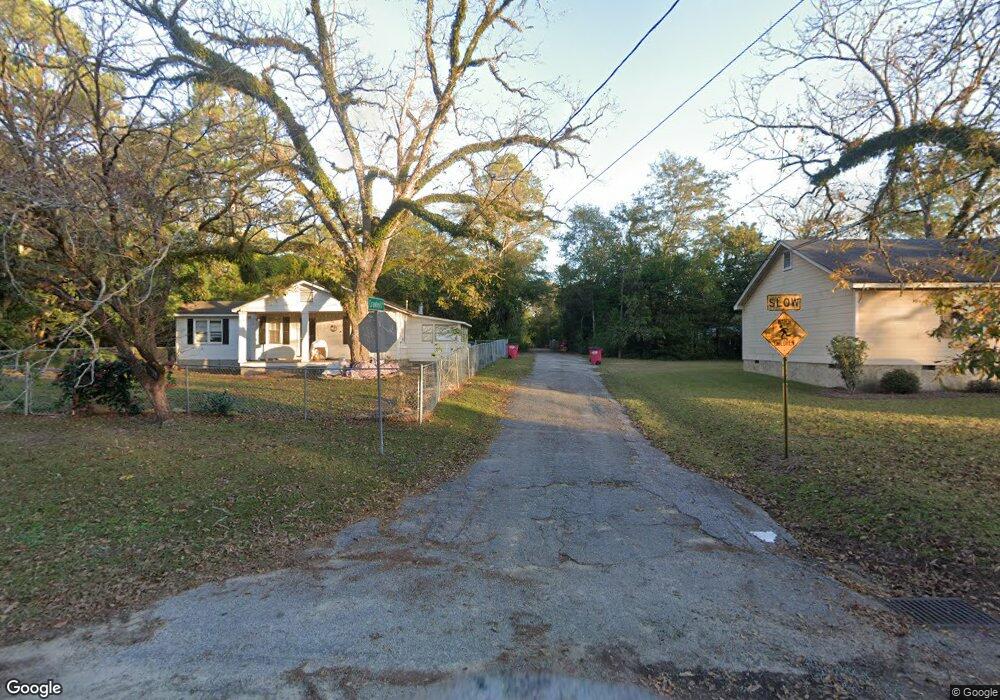 704 16th St W, Tifton, GA 31794 - photo 1