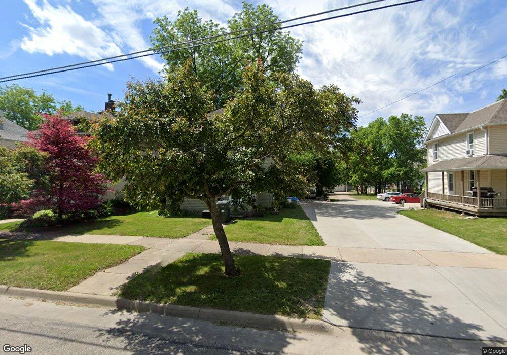 1218 W 19th St, Cedar Falls, IA 50613 - photo 1