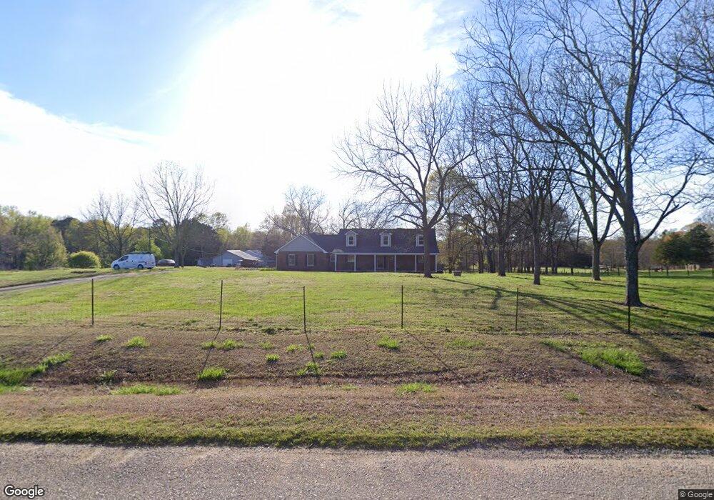 1046 Allen Rd, Commerce, GA 30530 - photo 1