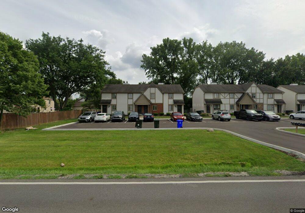 2031 West Case Rd, Columbus, OH 43235 - photo 1