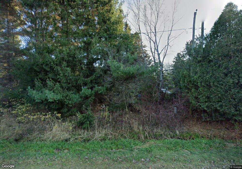 2605 Cottage Ln, Two Rivers, WI 54241 - photo 1