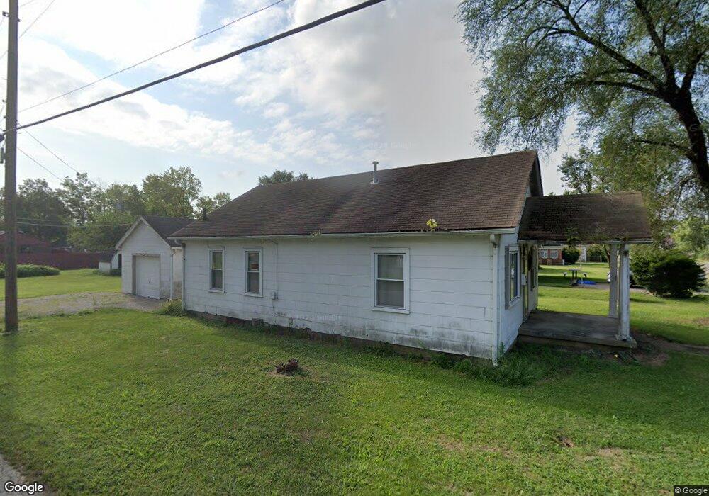 301 Hege Ave, Columbus, IN 47201 - photo 1