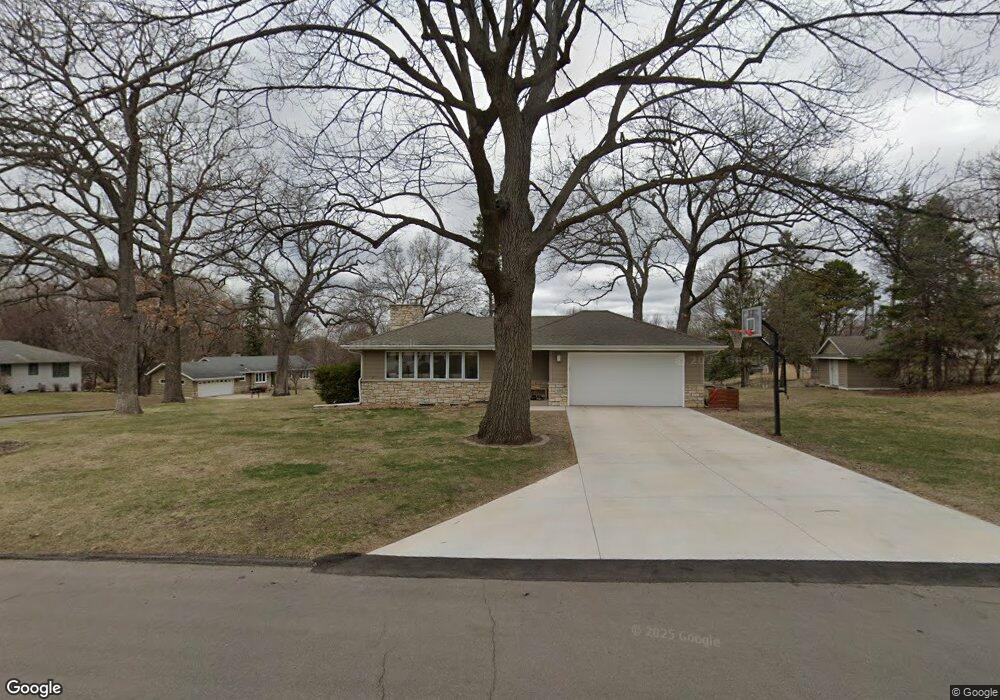 4341 Queens Way, Minnetonka, MN 55345 - photo 1