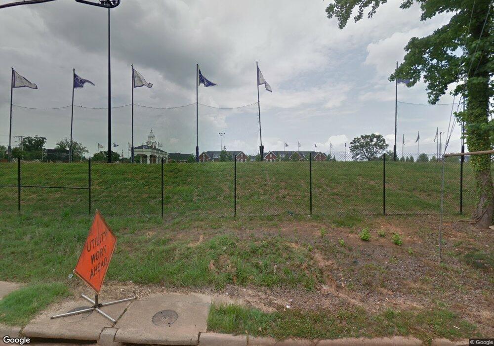 711 Barbee Ave, High Point, NC 27260 - photo 1