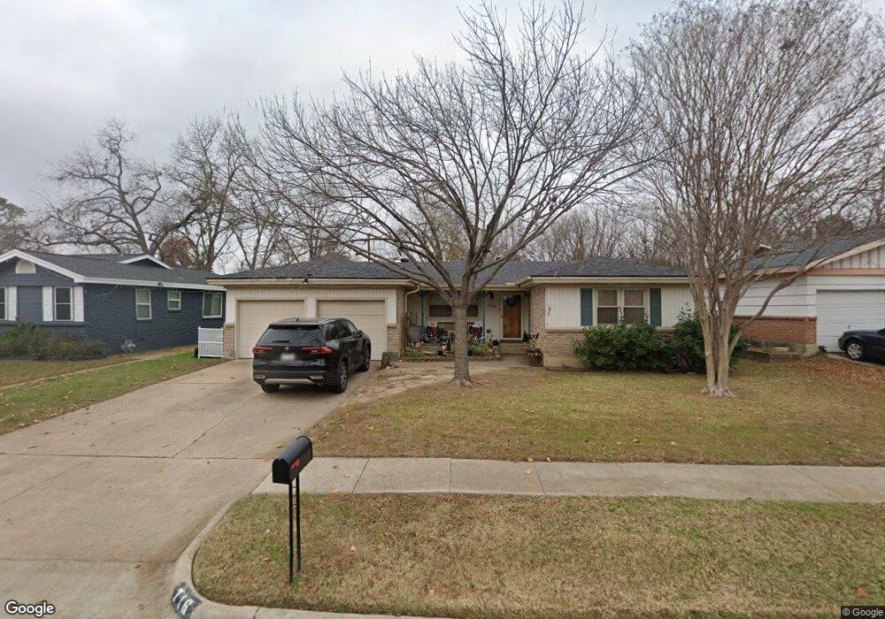 716 Willow St, Hurst, TX 76053 - photo 1