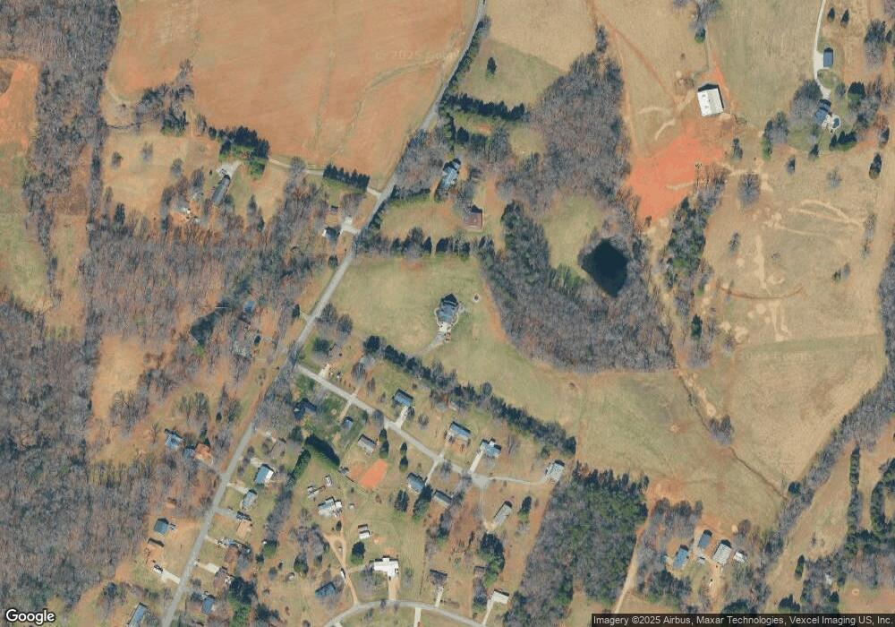 2452 S Chipley Ford Rd, Statesville, NC 28625 - photo 1