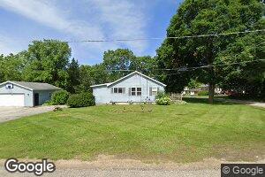 6215 Oak St, Harvard, IL 60033