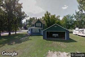 100 N Hamilton St, George, IA 51237