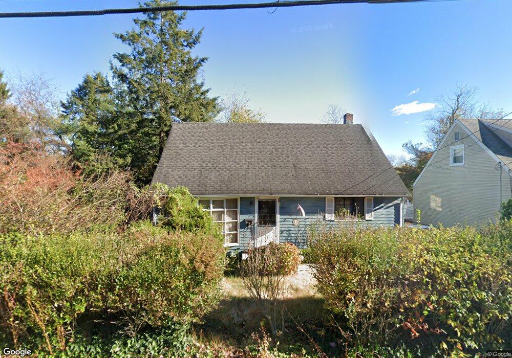 872 Park Ave, River Edge, NJ 07661 - photo 1