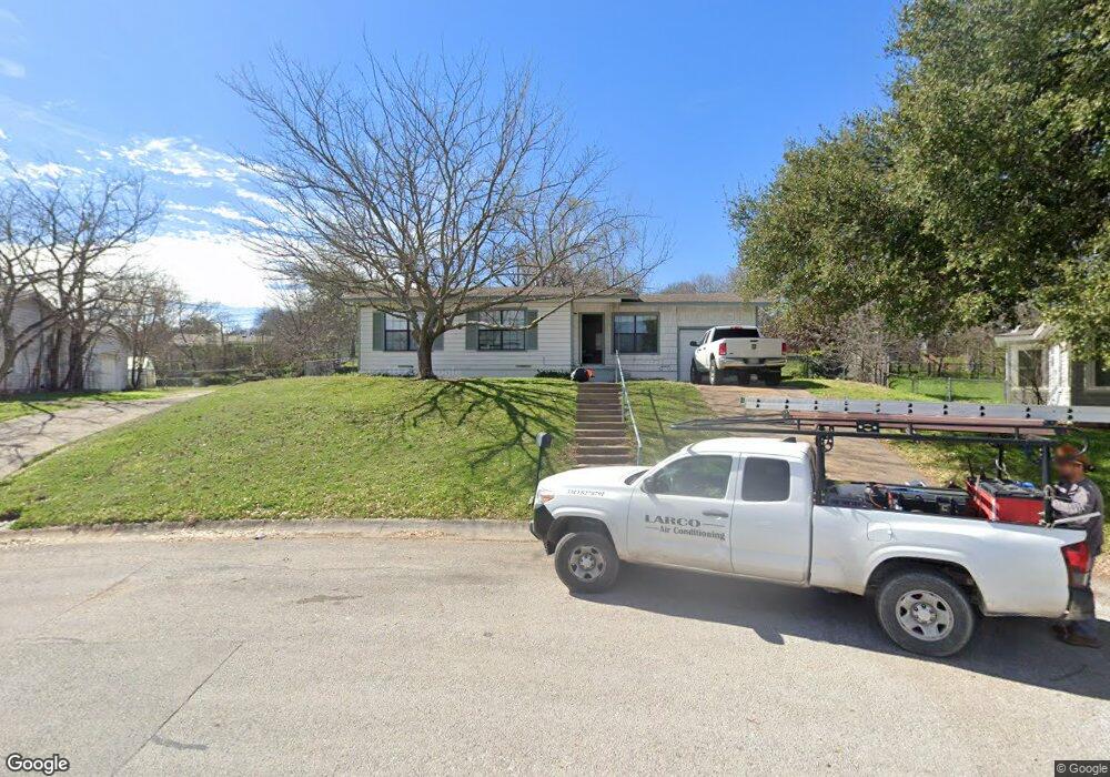 205 S Hill Dr, Weatherford, TX 76086 - photo 1