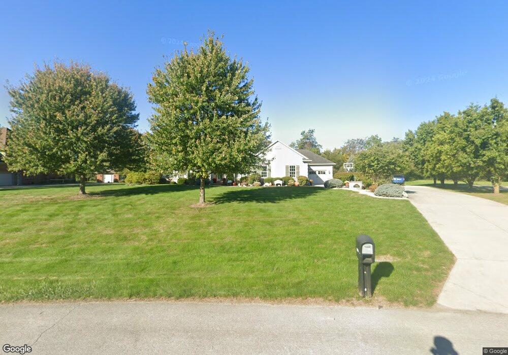 2580 Fox Creek Dr, Lima, OH 45805 - photo 1