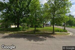 207 Holden Ave, Henning, MN 56551
