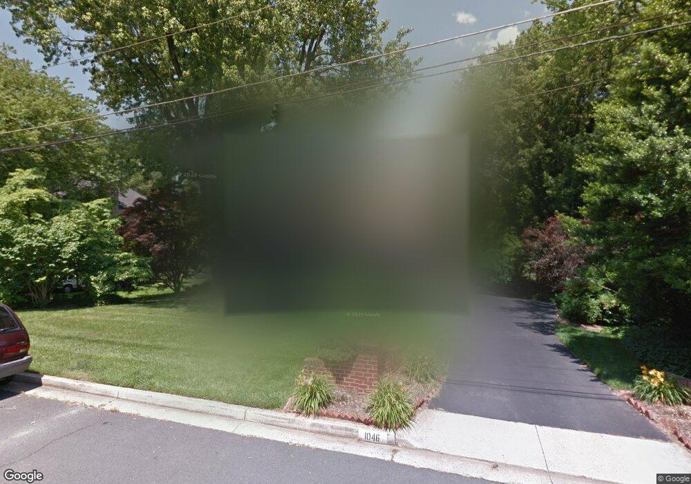 1046 Carper St, McLean, VA 22101 - photo 1