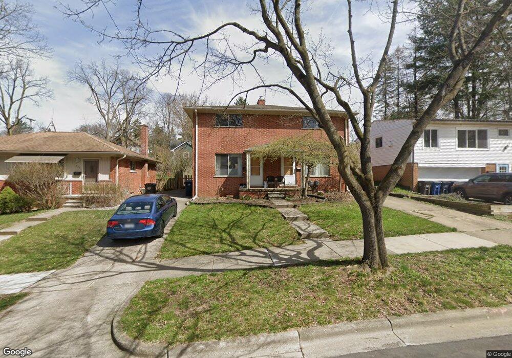 721 Madison Place unit 723, Ann Arbor, MI 48103 - photo 1